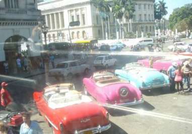Classic cars at cuban streets Foto Luciana Palacios